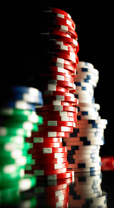 poker-chips-magno-suites